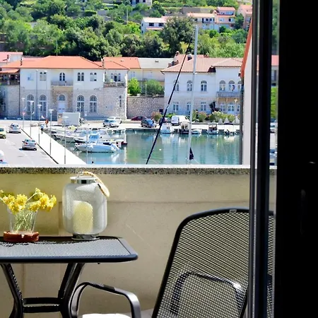 Rab Greeny Apartment Rab Town