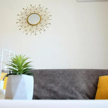 Rab Greeny Apartment